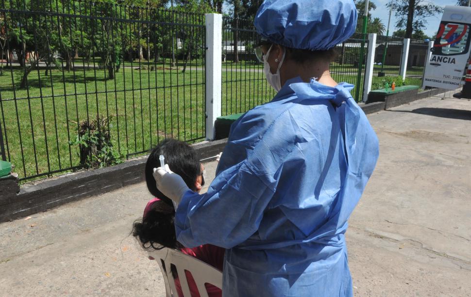 CAMPAÑA. El Siprosa hizo hisopados cerca del santuario de La Reducción. 