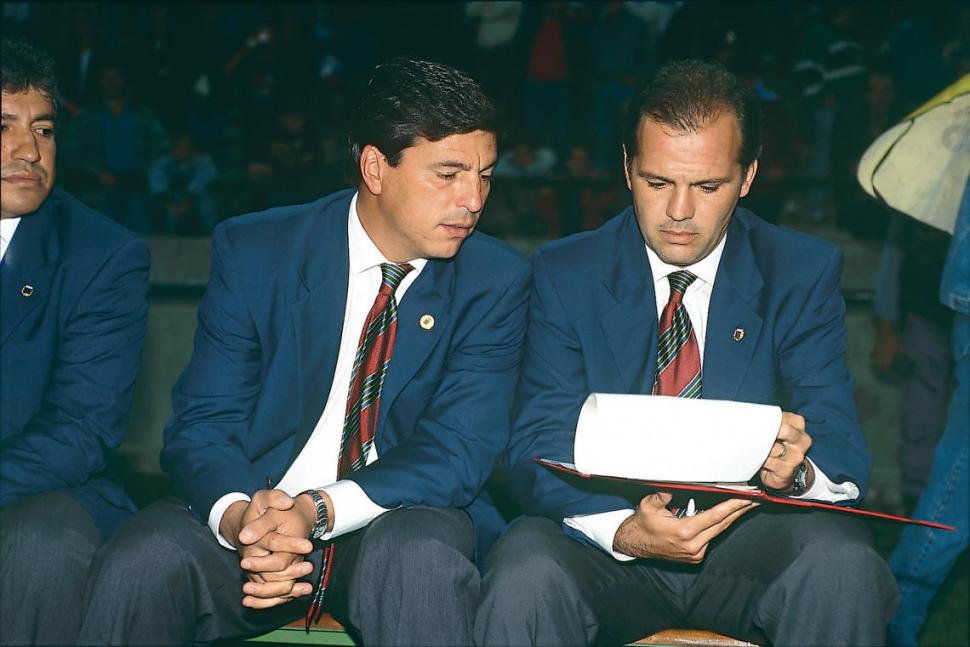 DUPLA. Antes de ser DT, fue ayudante de campo de Daniel Pasarella durante 15 años, en River y en la Selección.