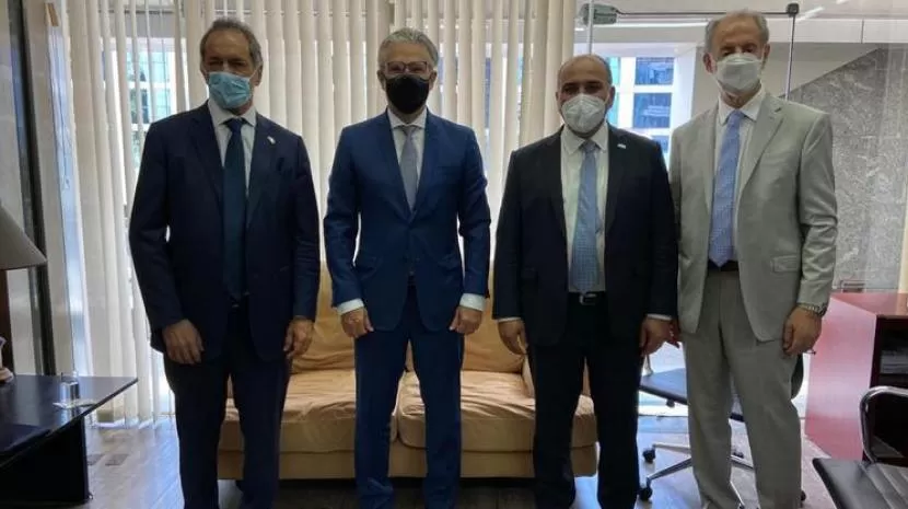 El gobernador Manzur, en un encuentro bilateral en San Pablo, Brasil.