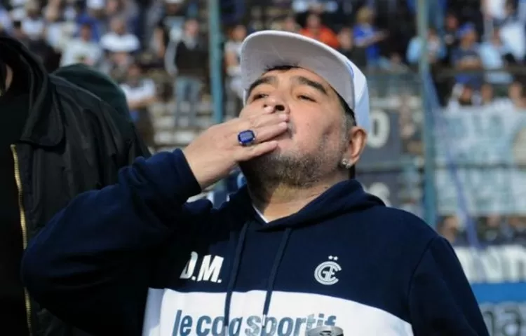 DIEGO ARMANDO MARADONA. Al momento de su deceso era DT de Gimnasia de La Plata. Foto de Télam