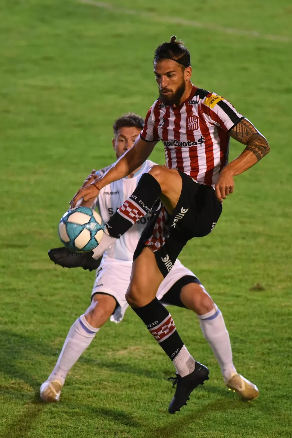 NECESITA GOLES. San Martín tiene un tanto a favor -lo hizo Ramiro Costa- en tres presentaciones. Además, le cuesta muchísimo generar chances para convertir en el arco de los rivales. 