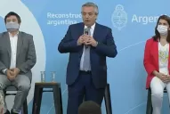 “Vamos a seguir con el distanciamiento social hasta el 31 de enero”, anunció el Presidente