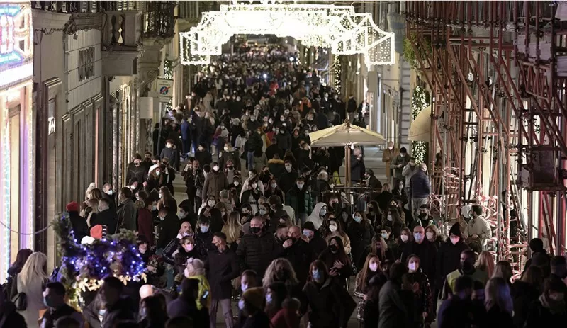 Italia puso en marcha las restricciones navideñas para evitar una tercera ola