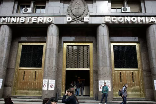 Se redujo el déficit primario