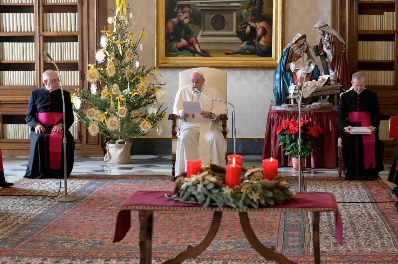 PAPA FRANCISCO. No aparecerá en público esta Navidad para desalentar la concurrencia de gente a la Plaza San Pedro.