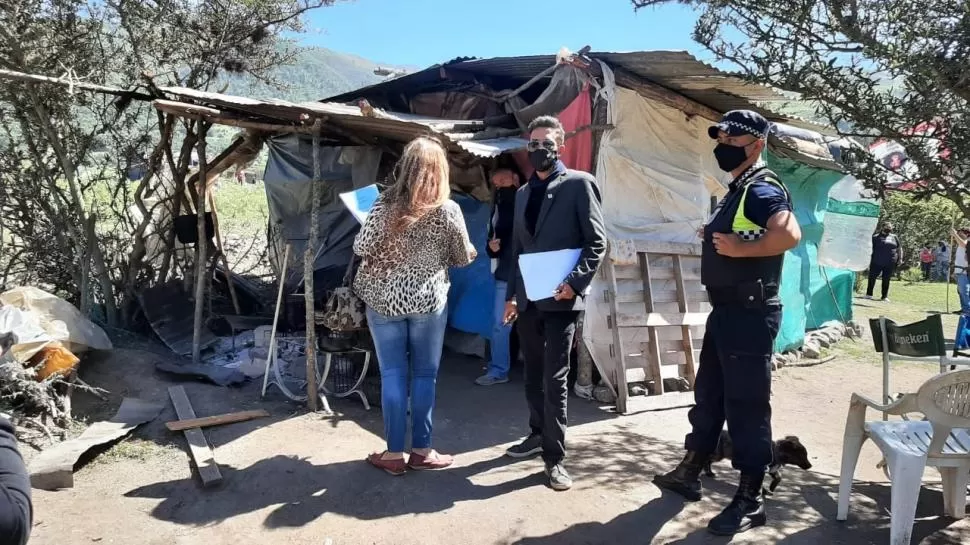 FOCO I. La jueza Fuentes Lajud constató los hechos en la estancia privada. 