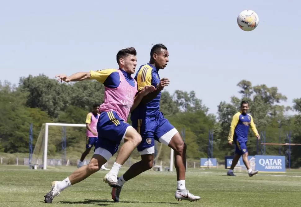 NECESITA CONVERTIR. Sebastián Villa es la principal carta ofensiva de Boca, que está obligado a ganar. 