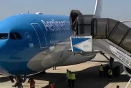 Llegó el vuelo con las vacunas Sputnik V y comienza el operativo de despliegue en todo el país