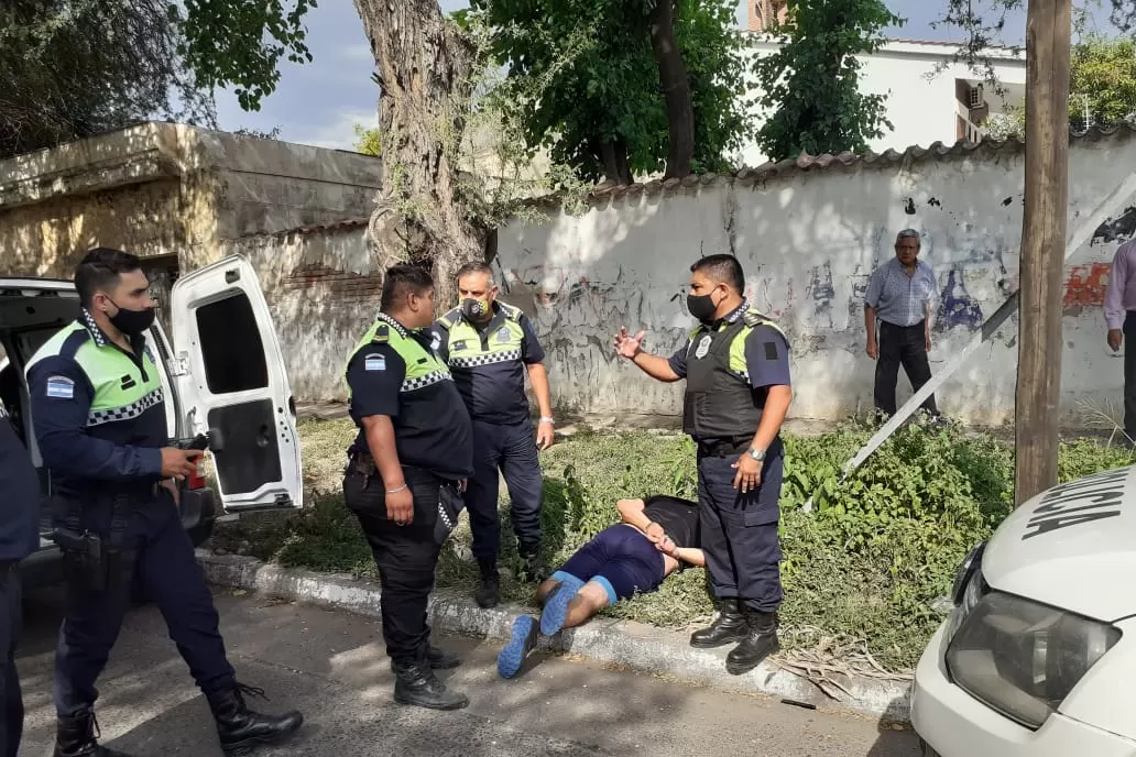 Detienen a un hombre acusado de violar a dos niñas