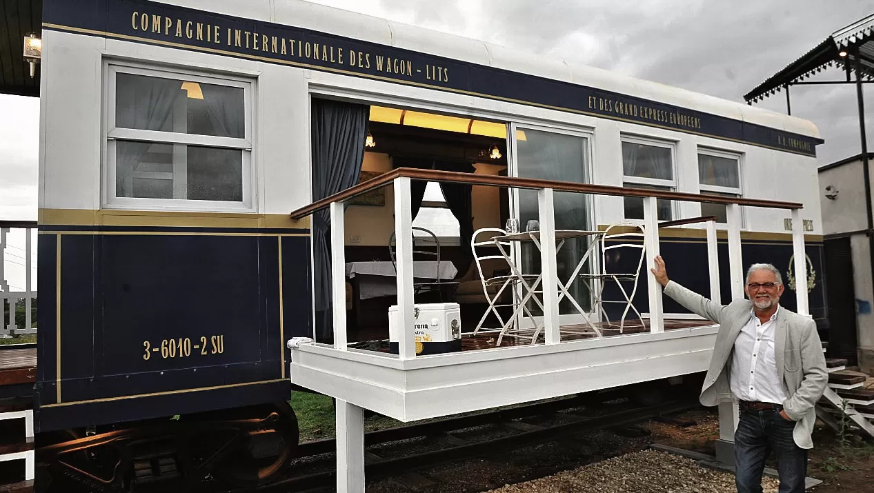 La recreación del coche-comedor del Expreso de Oriente llega hasta los más puntuales detalles