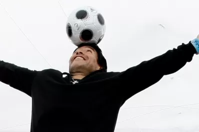 Vení, hablemos un ratito de Maradona
