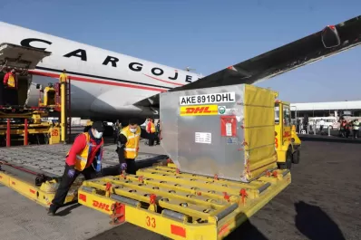 México recibió el segundo lote de vacunas de Pfizer