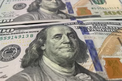El dólar blue arrancó la semana con semana y se negocia en $ 164