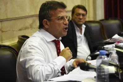 Cisneros condicionó su acompañamiento a la nueva fórmula jubilatoria a un cambio en el proyecto