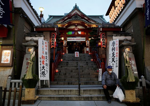TEMPLO DE TOKIO. Un alto, en un año que todo se hizo cuesta arriba.  