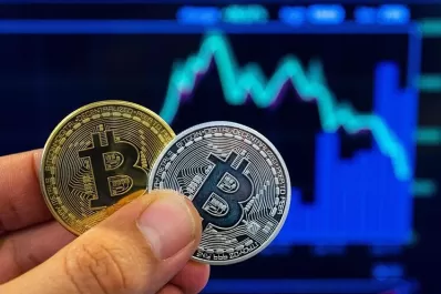 Bitcoin: con solo una moneda digital se puede comprar casi dos autos de gama media en el país