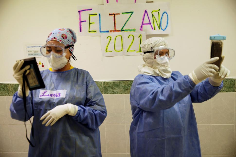En imágenes, el fin de un año caótico: despedida con un suspiro de alivio