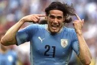 La Academia de Letras de Uruguay cruzó a la Federación inglesa por la suspensión de Cavani