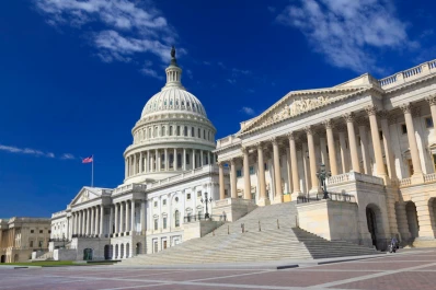 Asume el Congreso en EEUU, con Pelosi reelecta y la expectativa por quién controlará el Senado