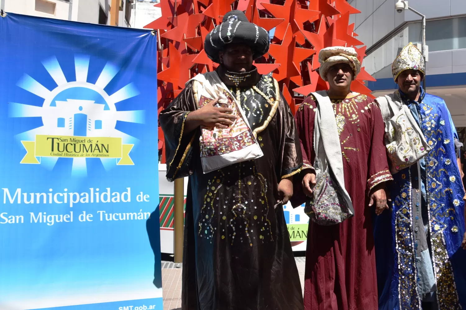 Los Reyes Magos: recorrerán las principales plazas de la ciudad