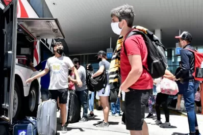 En el arranque de la temporada llegan 100 colectivos por día a Mar del Plata