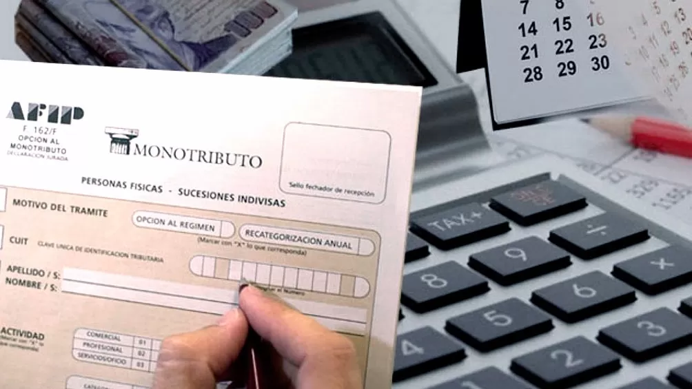 Según el nuevo proyecto, cuánto subirían los aportes y las facturaciones de los monotributistas