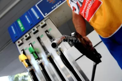 ¿Por qué volvería a aumentar el precio de las naftas en enero?