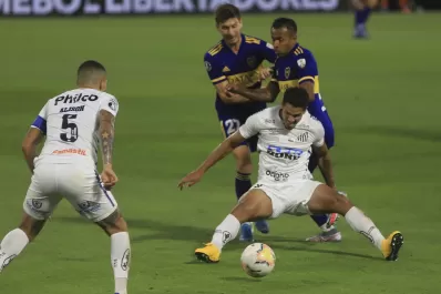 Boca se contactó con la Conmebol por los casos positivos de los jugadores del Santos