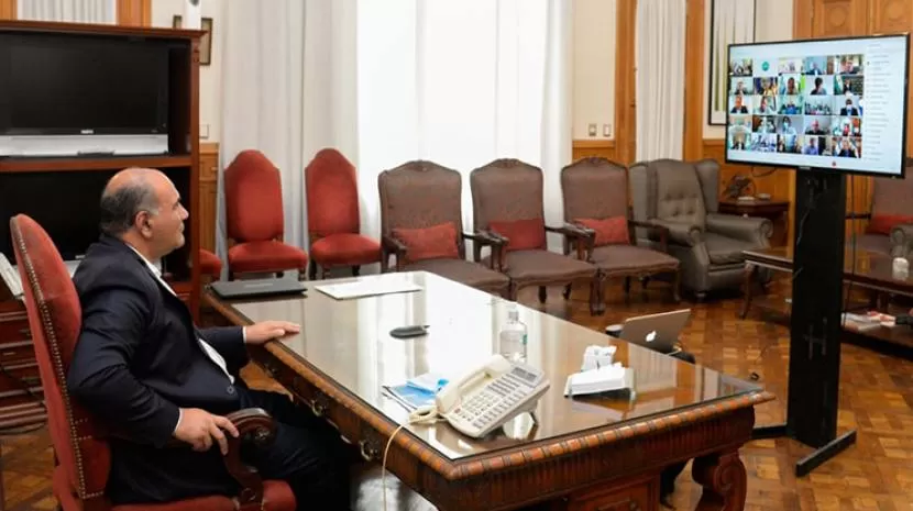 Manzur acordó con el Presidente limitar la circulación nocturna