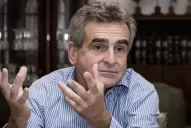 El ministro de Defensa Rossi avaló la limitación a la circulación nocturna