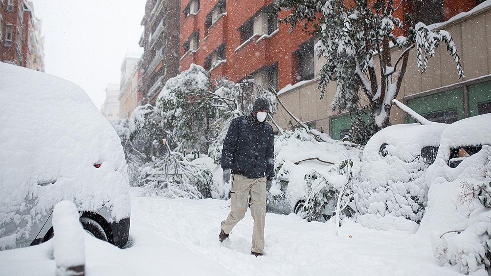 La nieve en España hizo estragos: tres muertos, cierres de rutas y cancelación de vuelos