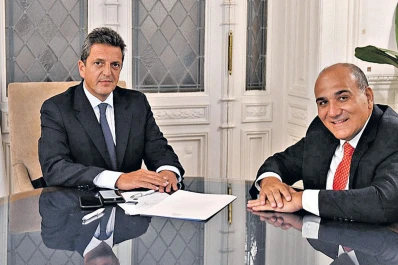 Massa y Manzur lideran la imagen negativa de políticos