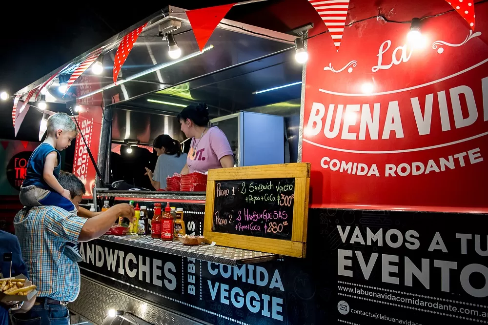 Foodtruck. Foto Municipalidad de Yerba Buena. 