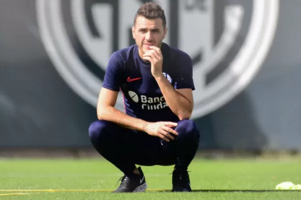 La crisis de San Lorenzo explotó y se cobró la renuncia del DT Soso