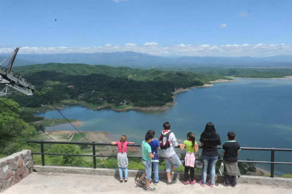 EL DIQUE CELESTINO GELSI. Este es uno de los atractivos turísticos más promocionados por la Provincia