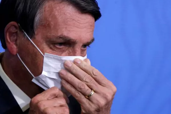 Bolsonaro dice que Ford no dijo la verdad y quería recibir incentivos fiscales para quedarse