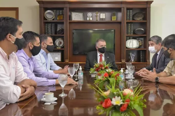 Jaldo recibió al nuevo jefe de la Región IV de Gendarmería, y prometió seguir apoyando a esa fuerza