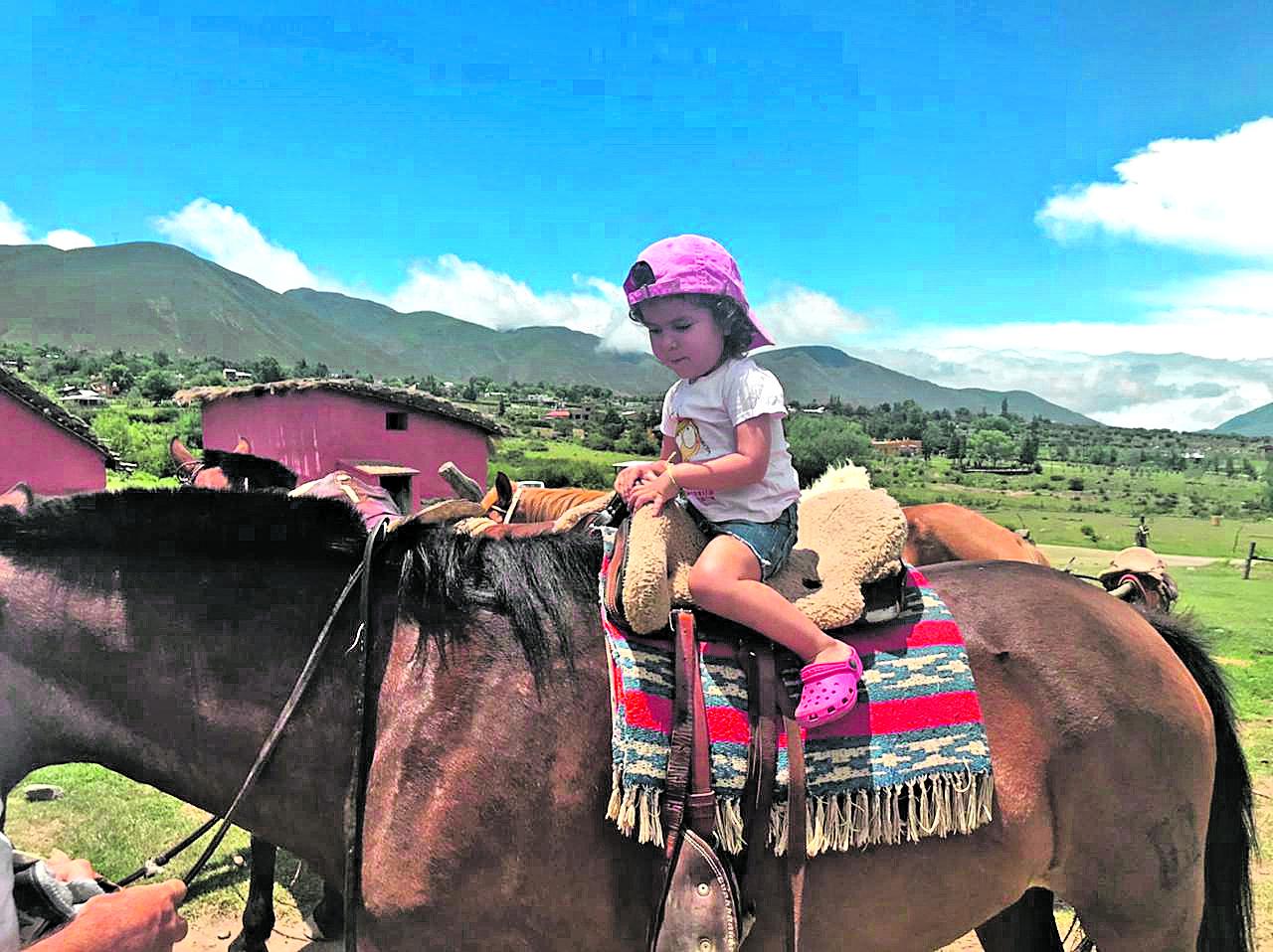 Cabalgar entre el cielo y las nubes en Tafí del Valle