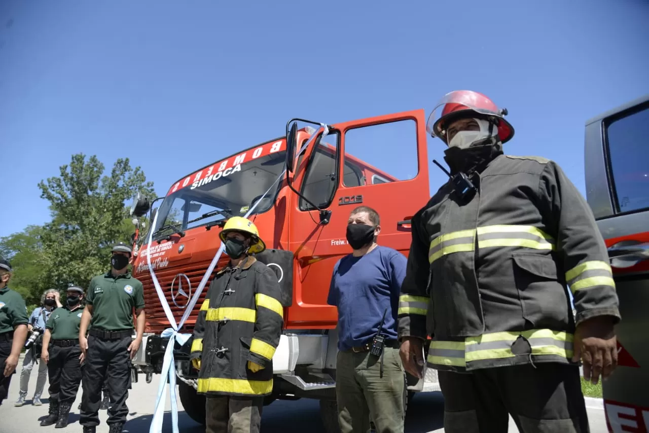 Bomberos de Simoca cuentan con una nueva autobomba