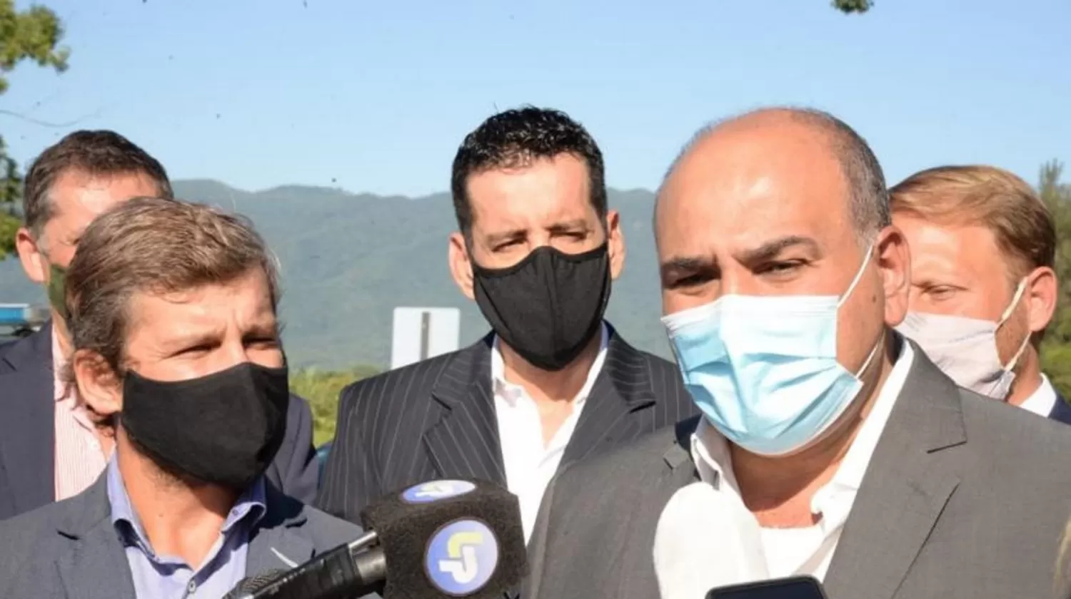 EN YERBA BUENA. Manzur, junto a Campero y a Vargas Aignasse. Foto: Comunicación Pública