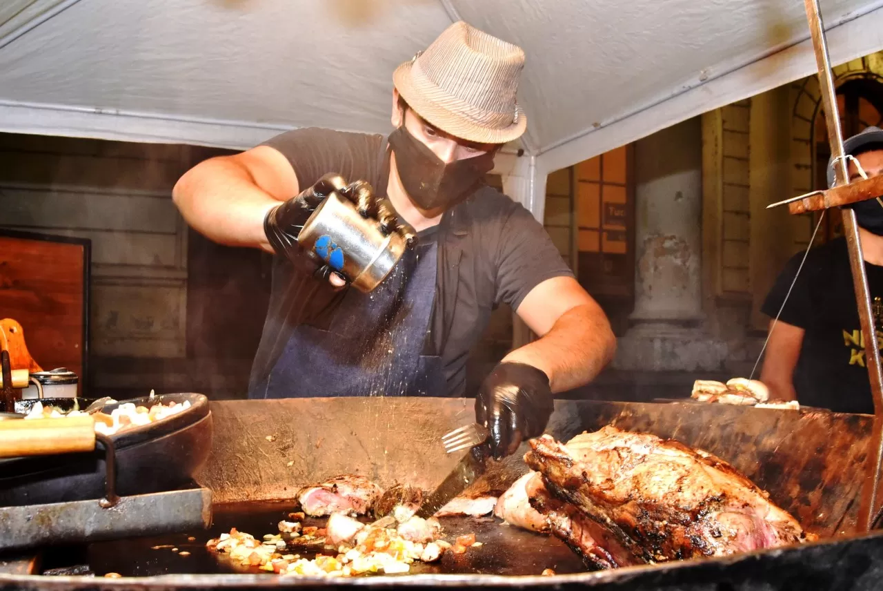 Sabores en la plaza Alberdi: el fin de semana habrá una Feria Gourmet