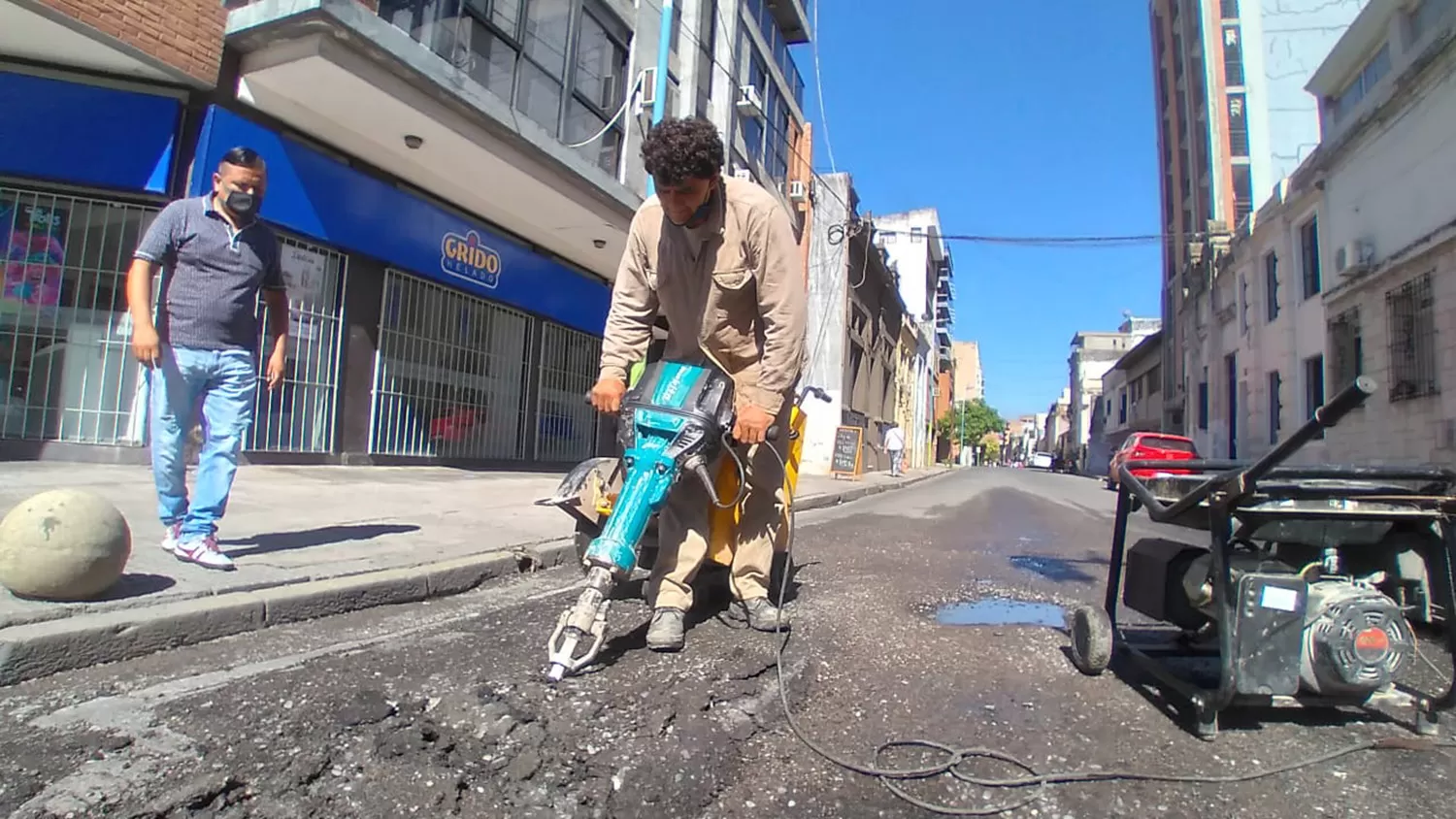 Bacheo y otras mejoras: reconstrucción de distintas calles