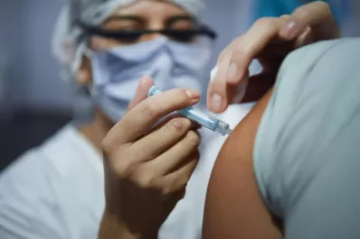 Según ATEP, la mayoría de los docentes acepta ser vacunado