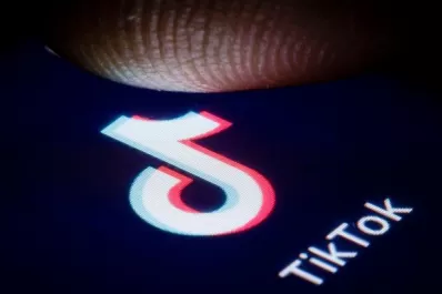 Una niña de 10 años murió asfixiada al participar en un desafío viral en TikTok