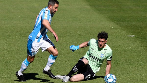 ÚLTIMOS REFUERZOS II. Tomás Marchiori llegó en octubre luego de que Alejandro Sánchez dijera adiós en el arco. Jugó un partido y lo hizo muy bien (4-1 ante Racing).  