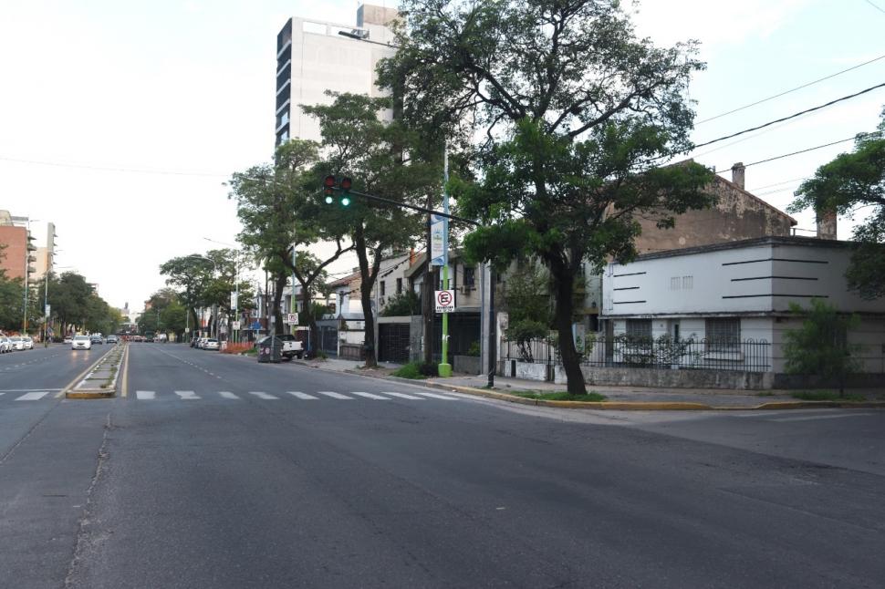 ESCENA. El homicidio ocurrió en avenida Mate de Luna al 1.500. 