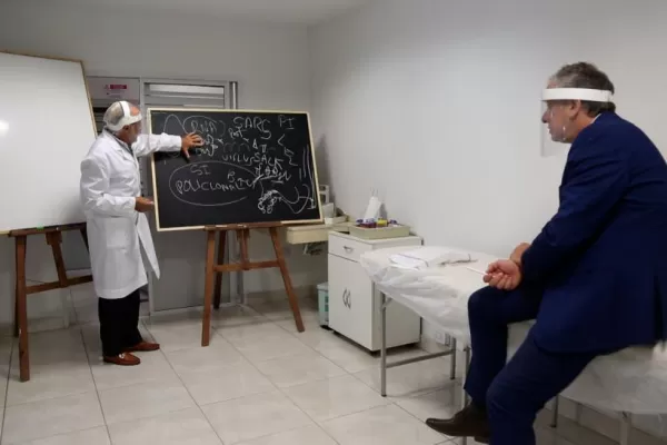 Alfredo Miroli, con LA GACETA: “dentro de poco ya no vamos a usar barbijos”