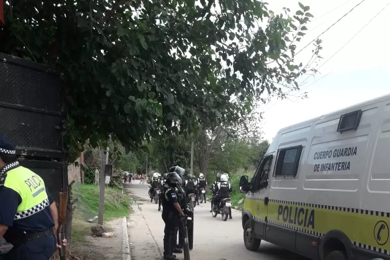 Yerba Buena: dispararon desde una moto y un joven recibió un tiro