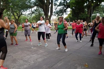 Plazas saludables: clases gratuitas de gimnasia al aire libre