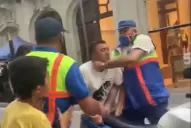Video: se resistió al secuestro de su moto y cruzó golpes con agentes de tránsito en pleno centro